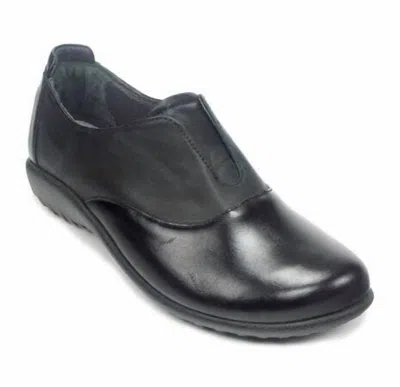 Naot Women's Karo All Day Comfort Shoe In Black In Black