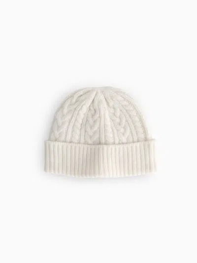 Alex Mill Cashmere Cable Beanie In Chalk