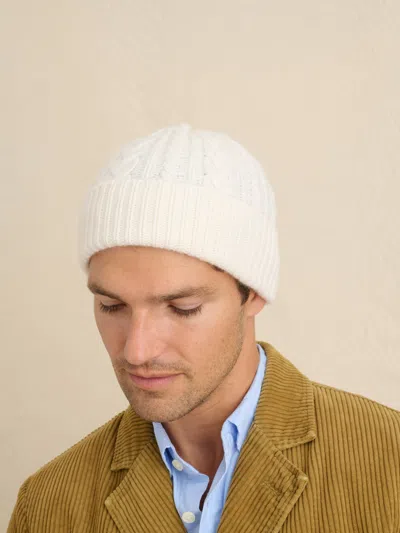 Alex Mill Cashmere Cable Beanie In Chalk