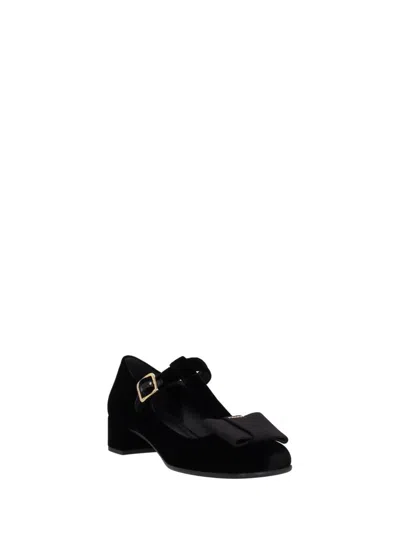 Prada Pumps In Black