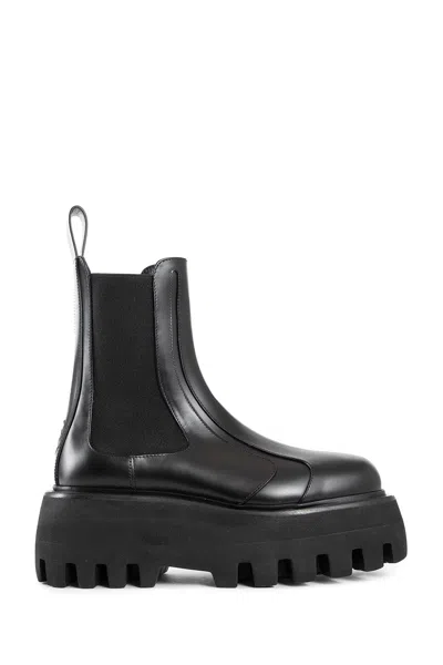 Alexander Mcqueen Woman Black Boots In Black