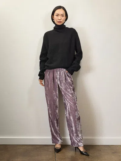 Alex Mill Holiday Things Walker Pleated Pant In Velvet In Lilac