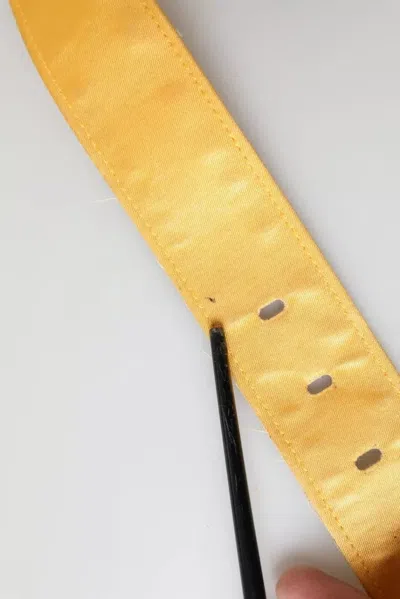 Pre-owned Dolce & Gabbana Gold Satin Leather Oval Metal Buckle Women's Belt ()