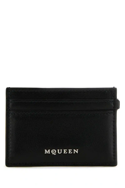 Alexander Mcqueen Women Black Leather Sling Card Holder In Black