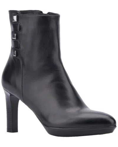Aquatalia Romea Weatherproof Leather Boot In Black