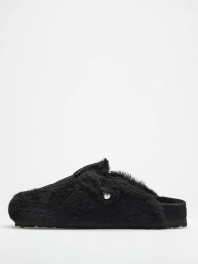 Birkenstock Shearling Boston Clogs In Black