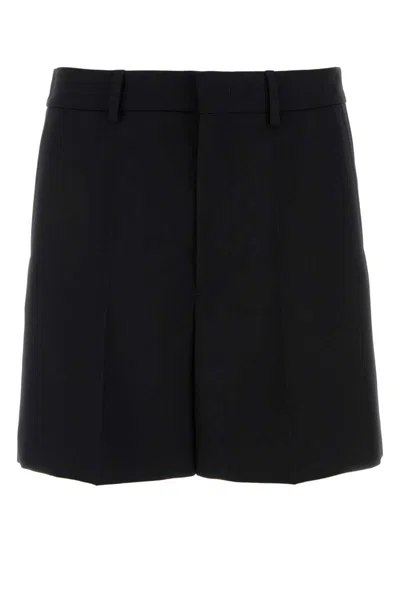 Valentino Garavani Black Bermuda Shorts With Vlogo Print In Toile Iconographe Man In Black