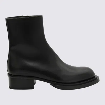 Alexander Mcqueen Black Leather Cuban Boots For Men In Black