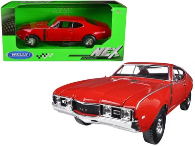 Welly 1968 Oldsmobile 442 Red 1/24 Diecast Model Car By