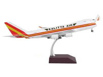 Geminijets Boeing 747-400f Commercial Aircraft "kalitta Air" White With Stripes "gemini 200 - Interactive" Seri