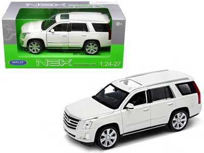 Welly 2017 Cadillac Escalade With Sunroof White 1-24 - 1-27 Diecast Model Car
