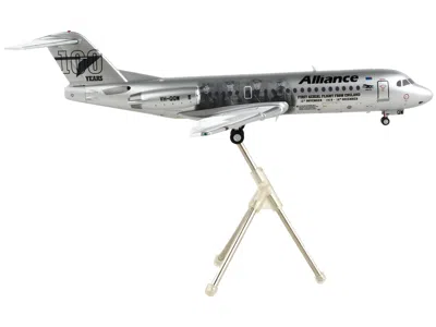 Geminijets Fokker F70 Commercial Aircraft "alliance Airlines - 100 Years First Flight From England" Silver Meta
