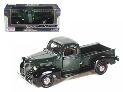 Motormax 1 By 24 1941 Plymouth Pickup Diecast Model Car - Green
