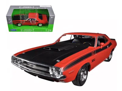 Welly 1970 Dodge Challenger T/a Orange With Black Hood And Black Stripes "nex Models" 1/24 Diecast Model C