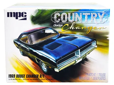 Mpc Skill 2 Model Kit 1969 Dodge Charger R/t "country" 1/25 Scale Model By