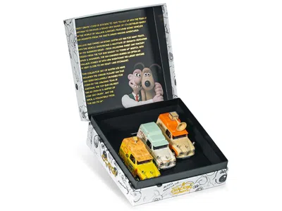 Corgi Wallace & Gromit Austin A35 Van Collection Set Of 3 Pieces Diecast Model Cars By