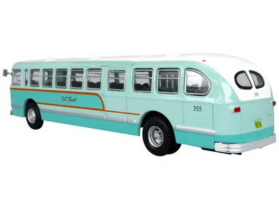 Iconic Replicas 1952 Ccf-brill Cd-44 Transit Bus Dc Transit "30 17th & Penna Se" "vintage Bus & Motorcoach Collectio