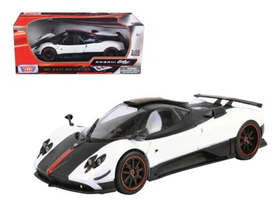 Motormax Pagani Zonda 5 Cinque White & Black 1-18 Diecast Car Model