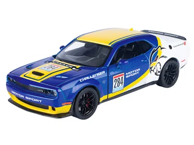 Motormax 2018 Dodge Challenger Srt Hellcat Widebody #284 Blue Metallic And White With Yellow Graphics "gt Rac