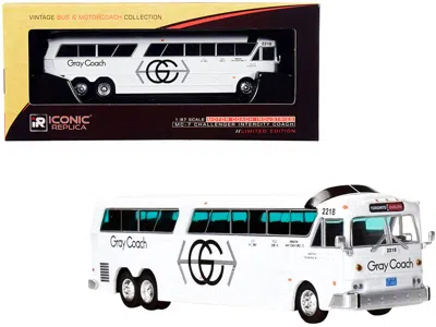 Iconic Replicas Mci Mc-7 Challenger Intercity Coach Bus White "gray Coach" Toronto - Guelph (canada) "vintage Bus &