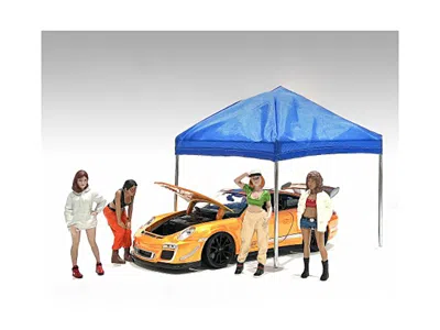 American Diorama Hip Hop Girls 4 Piece Figure Set For 1/18 Scale Models By