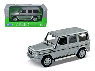 Welly Mercedes Benz G Class Wagon Silver 1/24-1/27 Diecast Model Car By