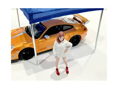 American Diorama Car Meet 1 Figurine Iv For 1/24 Scale Models By
