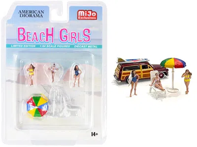American Diorama Beach Girls 5 Piece Diecast Set (3 Figurines 1 Beach Chaise And 1 Beach Umbrella) For 1/64 Scale Mod