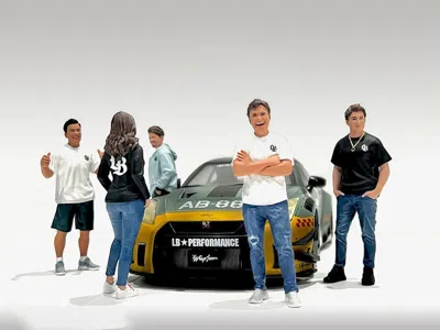 American Diorama Team Liberty Walk 5 Piece Figure Set For 1/18 Scale Models By