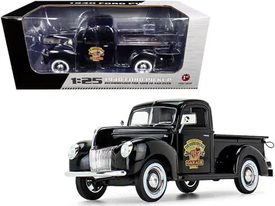 First Gear 1940 Ford Pickup Truck Black "the Busted Knuckle Garage" 1/25 Diecast Model Car By