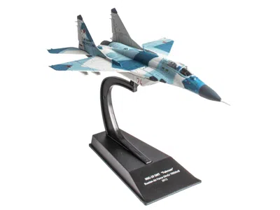 Hachette Collections Mikoyan Mig-29 Smt "fulcrum" Fighter Aircraft "avgr 7000 Avb" (2012) Russian Air Force 1/100 Diecast