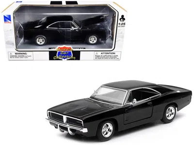New Ray 1969 Dodge Charger R/t Black "muscle Car Collection" 1/25 Diecast Model Car By