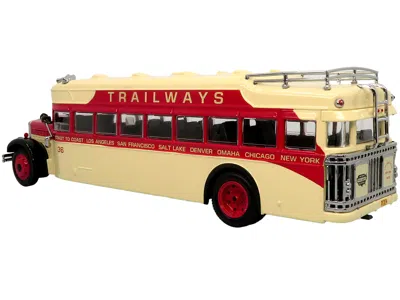 Iconic Replicas 1935 Mack Bk Coach Bus "trailways" Beige And Red "vintage Bus & Motorcoach Collection" Limited Editi