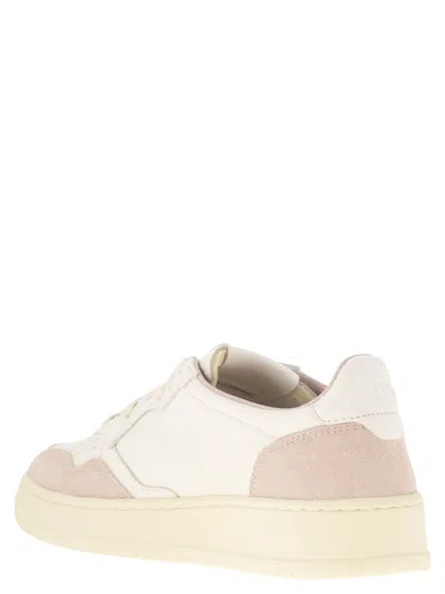Autry Medalist Low Sneakers