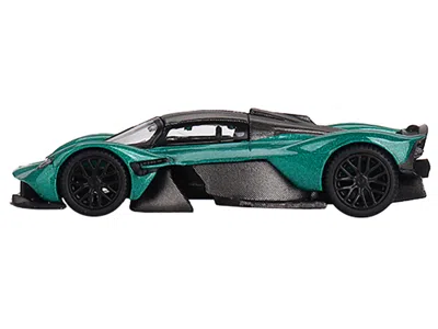 Mini Gt Aston Martin Valkyrie Racing Green Metallic Limited Edition To 3960 Pieces Worldwide 1/64 Diecast Mo