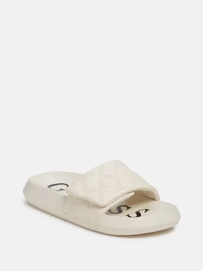 GUESS FACTORY PEARLIN QUILTED POOL SLIDES 
