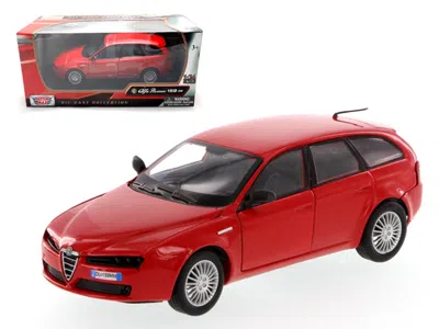 Motormax Alfa Romeo 159 Sw Red 1-24 Diecast Car Model