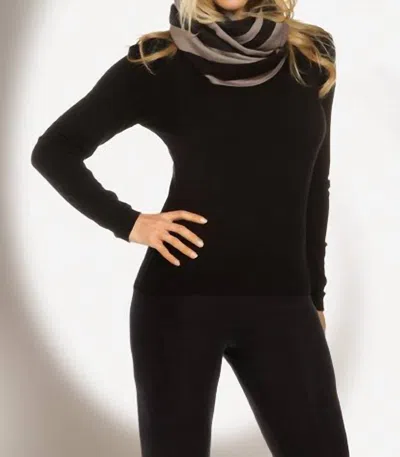 Angel Two-tone Infinity Scarf In Black/gray In Multi