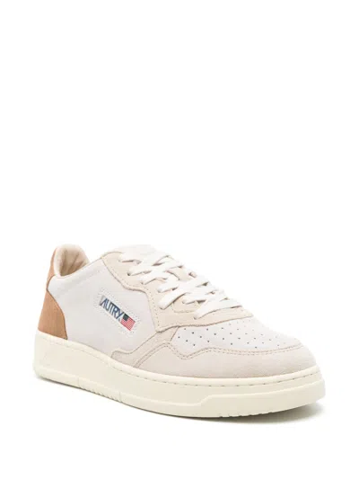 Autry Medalist Low Tric Suede Snd Cigar Sneakers