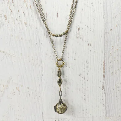 Livvie + Hazel Jewelry Starflower Diffuser Essential Oil Locket Necklace In Brass In Multi