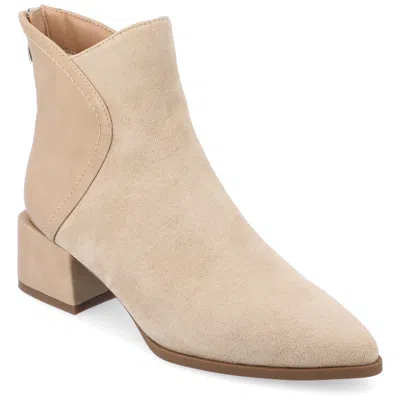 JOURNEE COLLECTION WOMEN'S TRU COMFORT FOAM WIDE WIDTH CONSUELLO BOOTIES 