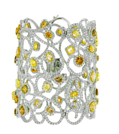 Diana M. 18 Kt White Gold Diamond Bangle In White