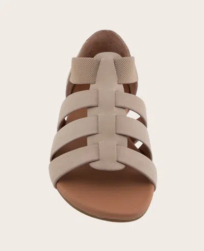 Gentle Souls - Lennon Nubuck Fisherman Sandal In Mushroom Nubuck