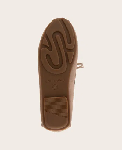 Gentle Souls - Marina Suede Boat Shoe In Warm Sand Suede
