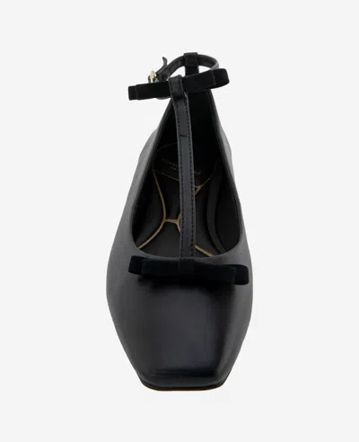 Kenneth Cole Juliet T-strap Flat In Black Leather