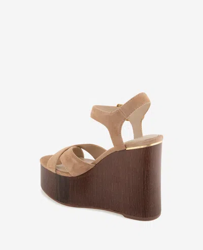 Kenneth Cole Taelyn Platform Wedge Sandal In Sesame Suede