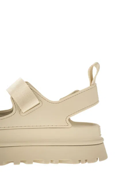 UGG UGG GOLDENGLOW - ADJUSTABLE WEDGE SANDALS 