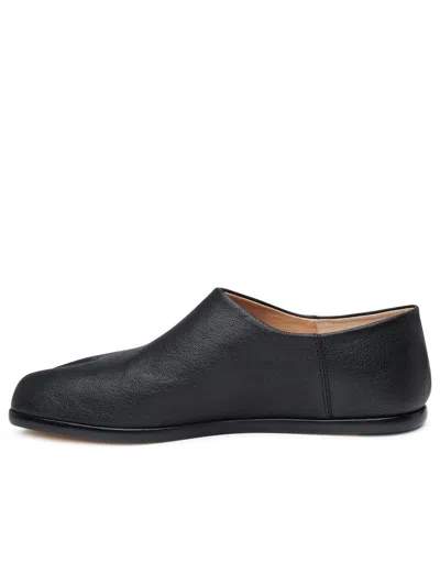 Maison Margiela Smooth Leather Loafers With Split-toe Design In Black