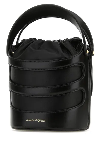 Alexander Mcqueen Women Black Leather The Rise Bucket Bag In Black
