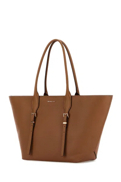 Michael Kors Moore Shopping Bag Buckle Detail